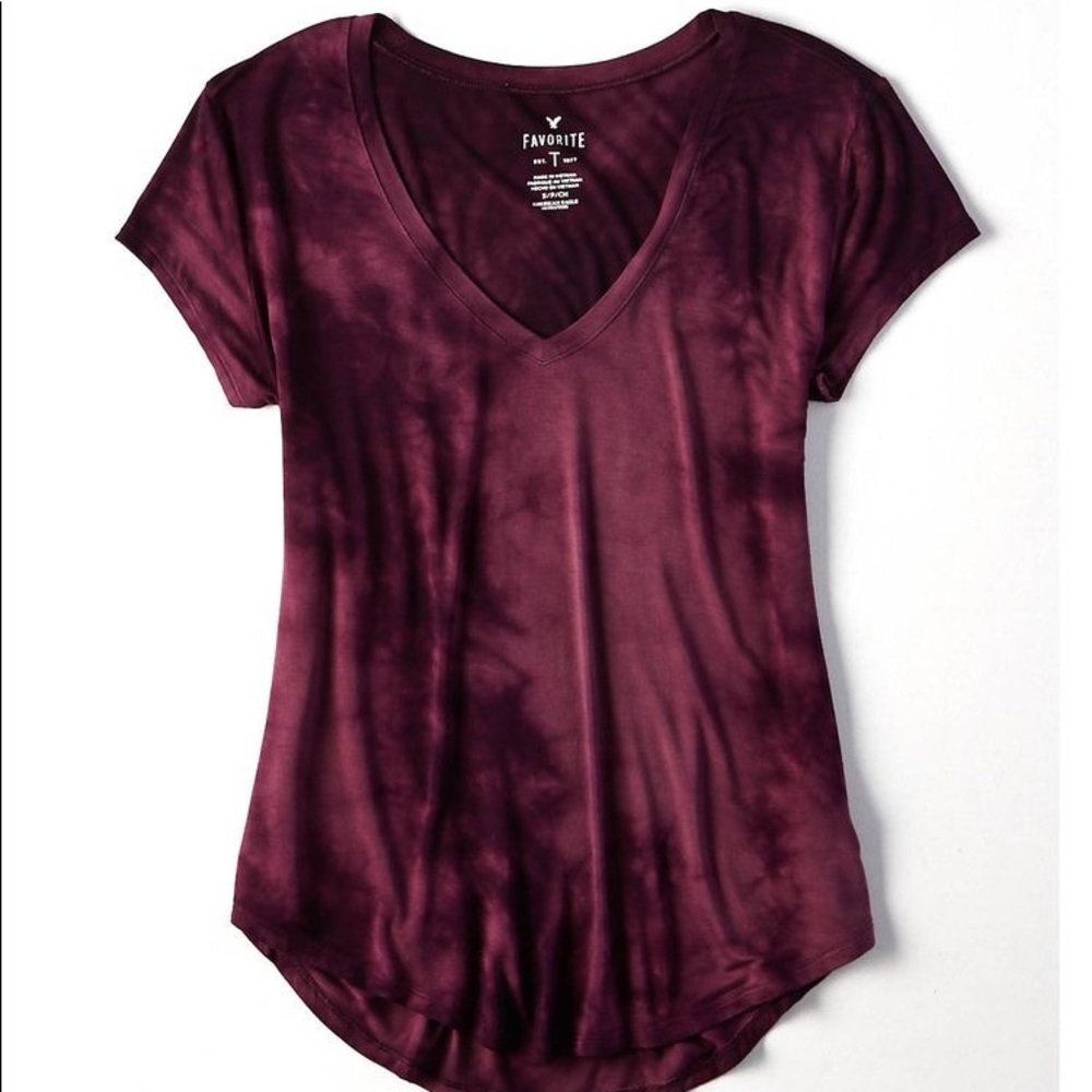 SET OF TWO // AE T-SHIRTS